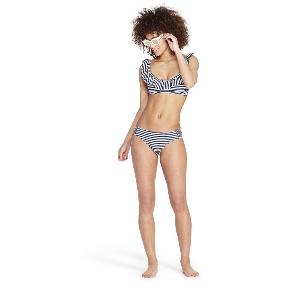 🆕 NWT Vineyard Vines Target Bikini top